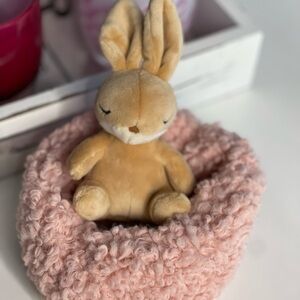Jellycat “hibernating bunny”